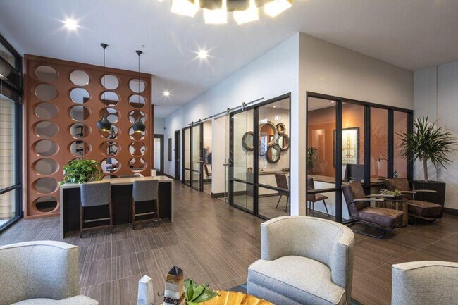 Building Photo - 3639 Haven Ave