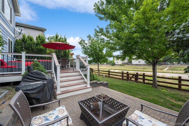 Building Photo - "Charming 3-Bed Sanctuary in Englewood: Spacious 3,089 Sq Ft with 2.5 Baths!"