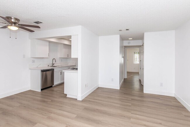 Building Photo - Aspire Redlands Apartments