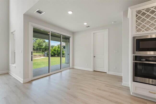 Building Photo - 159 Fireside Rd