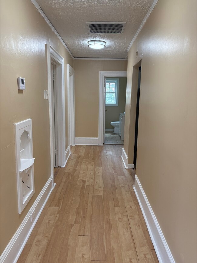 Building Photo - 2310 Yancey Ave