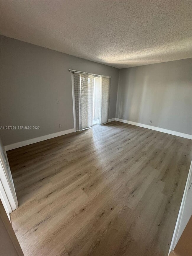 Building Photo - 12605 SW 54th Ct