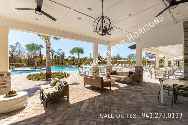 Building Photo - 10931 65th Ter E