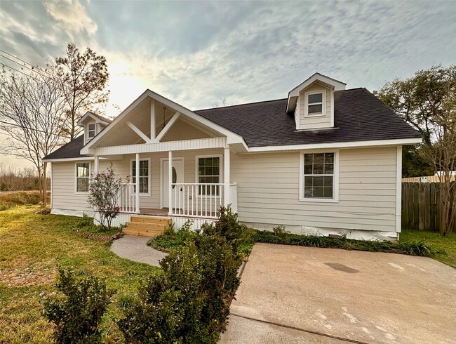 Building Photo - 15134 Alkay St