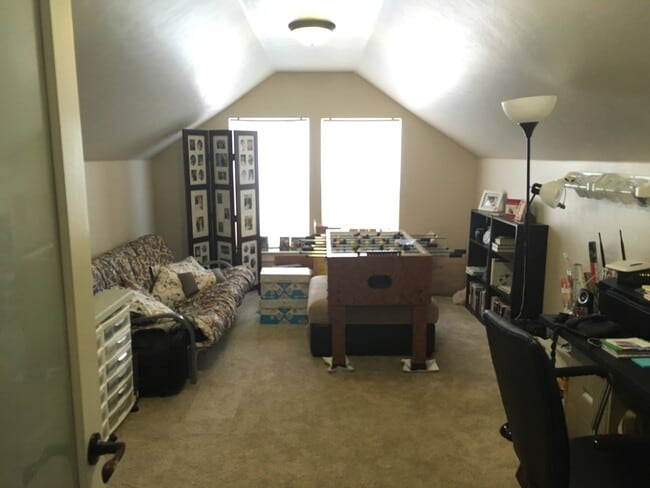 Building Photo - Cozy 3 bed 2 bath + bonus room in The Arbors