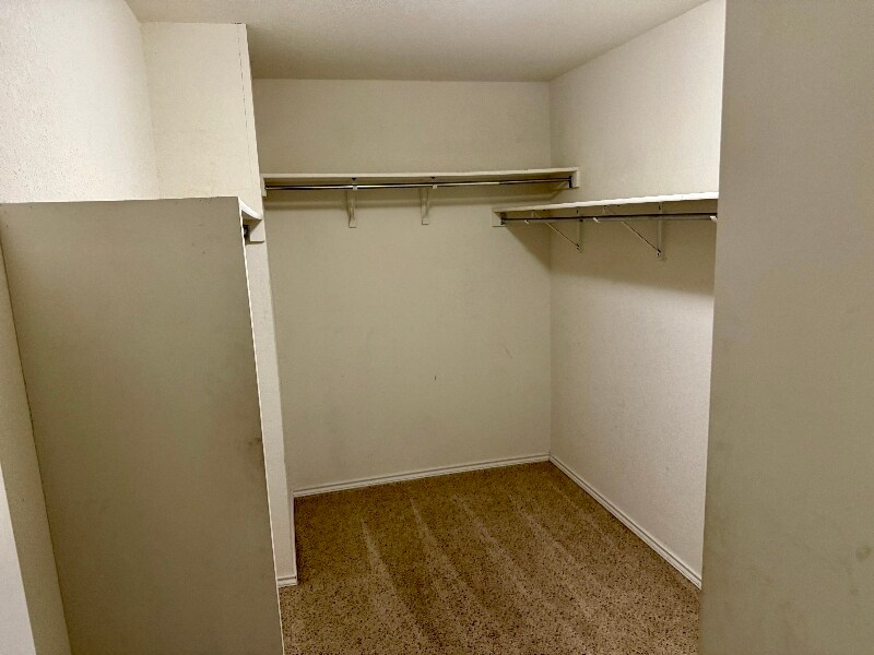 Building Photo - 6623 San Miguel Way