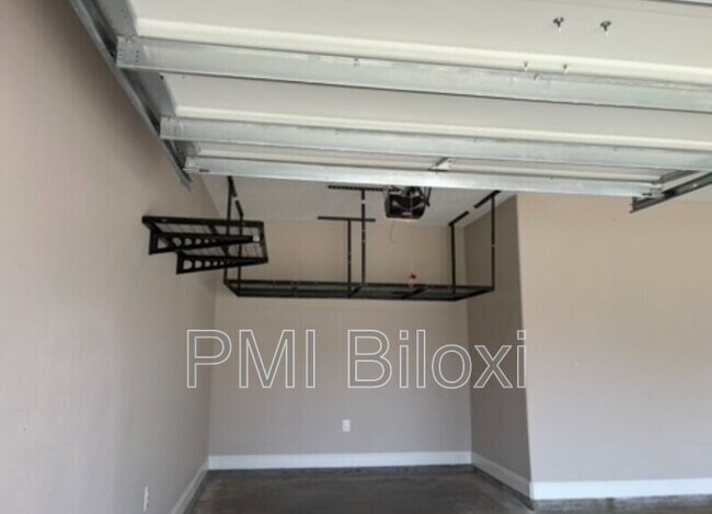 Building Photo - 16982 W Landon Green Cir