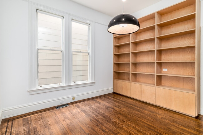 Building Photo - 3873 17th St