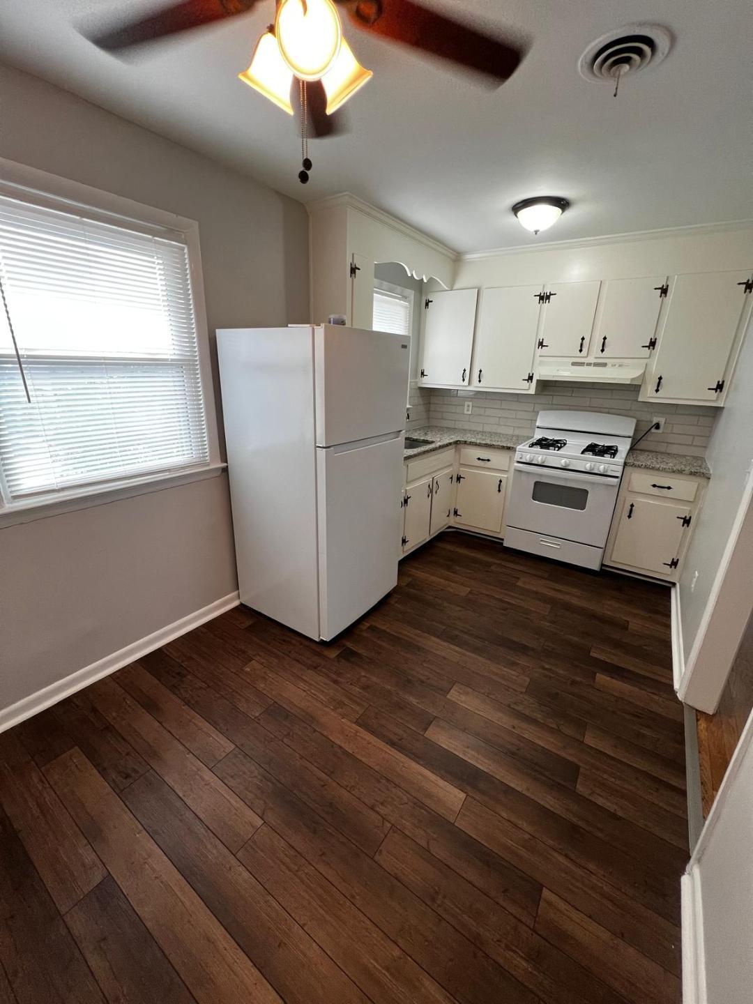 Building Photo - 1138 Shuford Ave