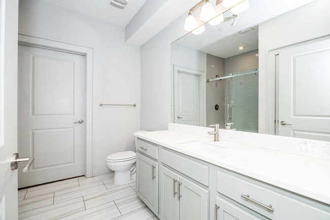 Building Photo - 2501 Bienville Blvd