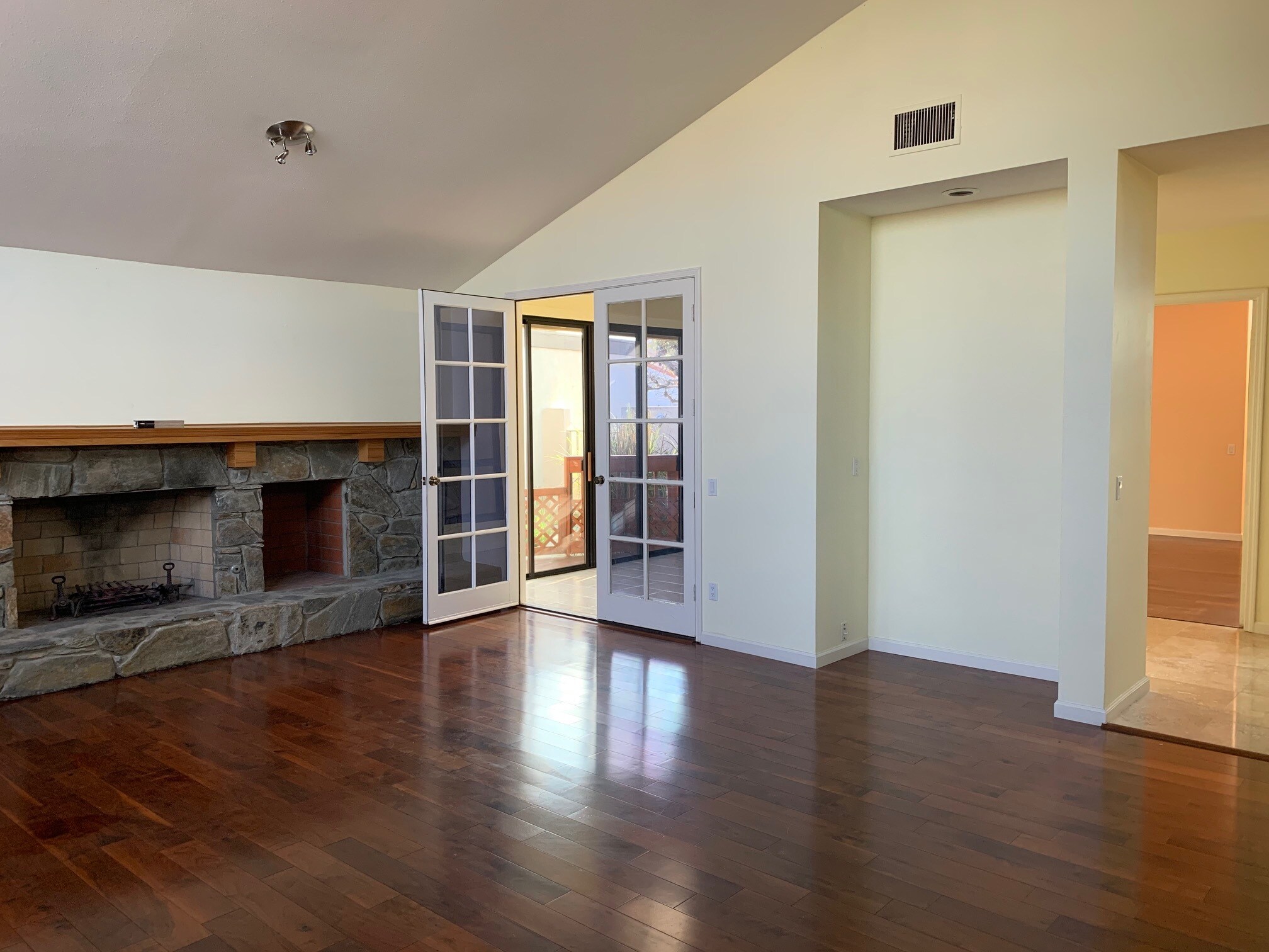 Building Photo - 6535 Caminito Northland