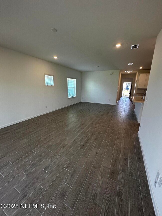 Building Photo - 235 Simonson Run