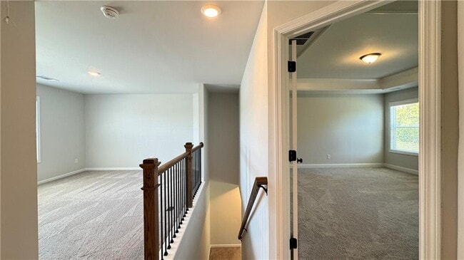 Building Photo - 2920 Westgate Park Dr