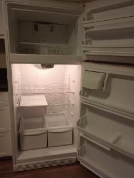 Building Photo - 421 S Grant St