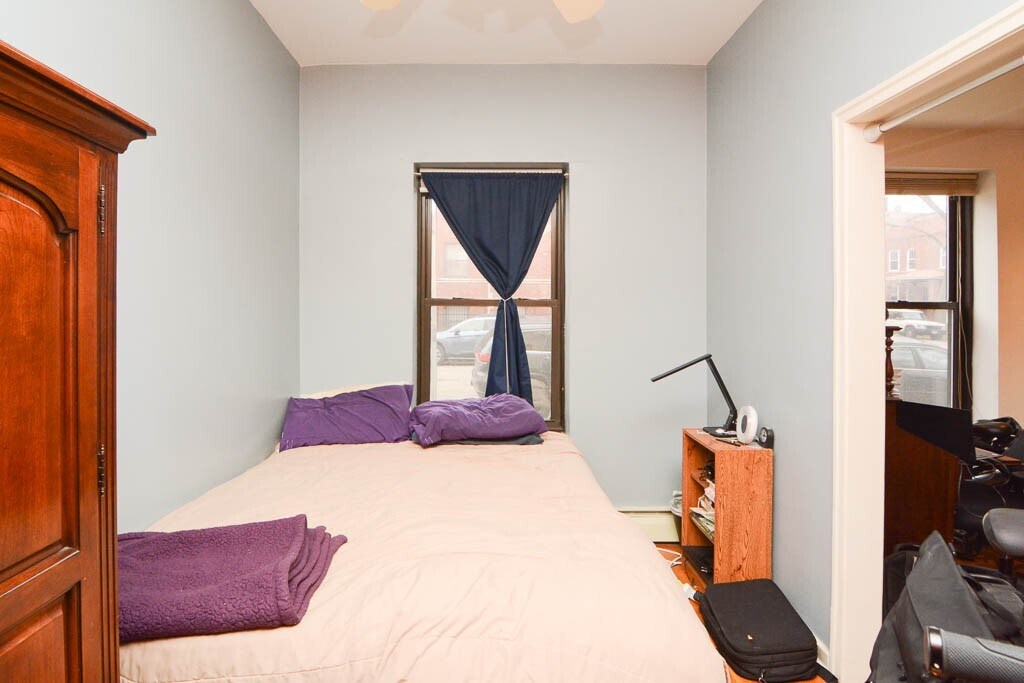 Building Photo - 2129 N Mozart St