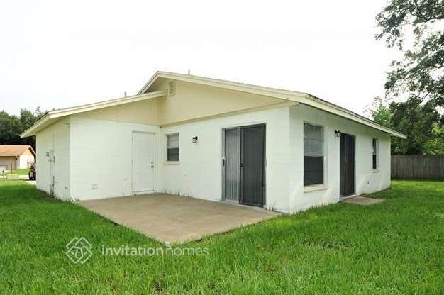 Building Photo - 1325 Periwinkle Ct