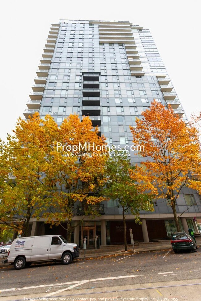 Primary Photo - Modern 2-Bedroom, 2-Bath Condo with Stunni...