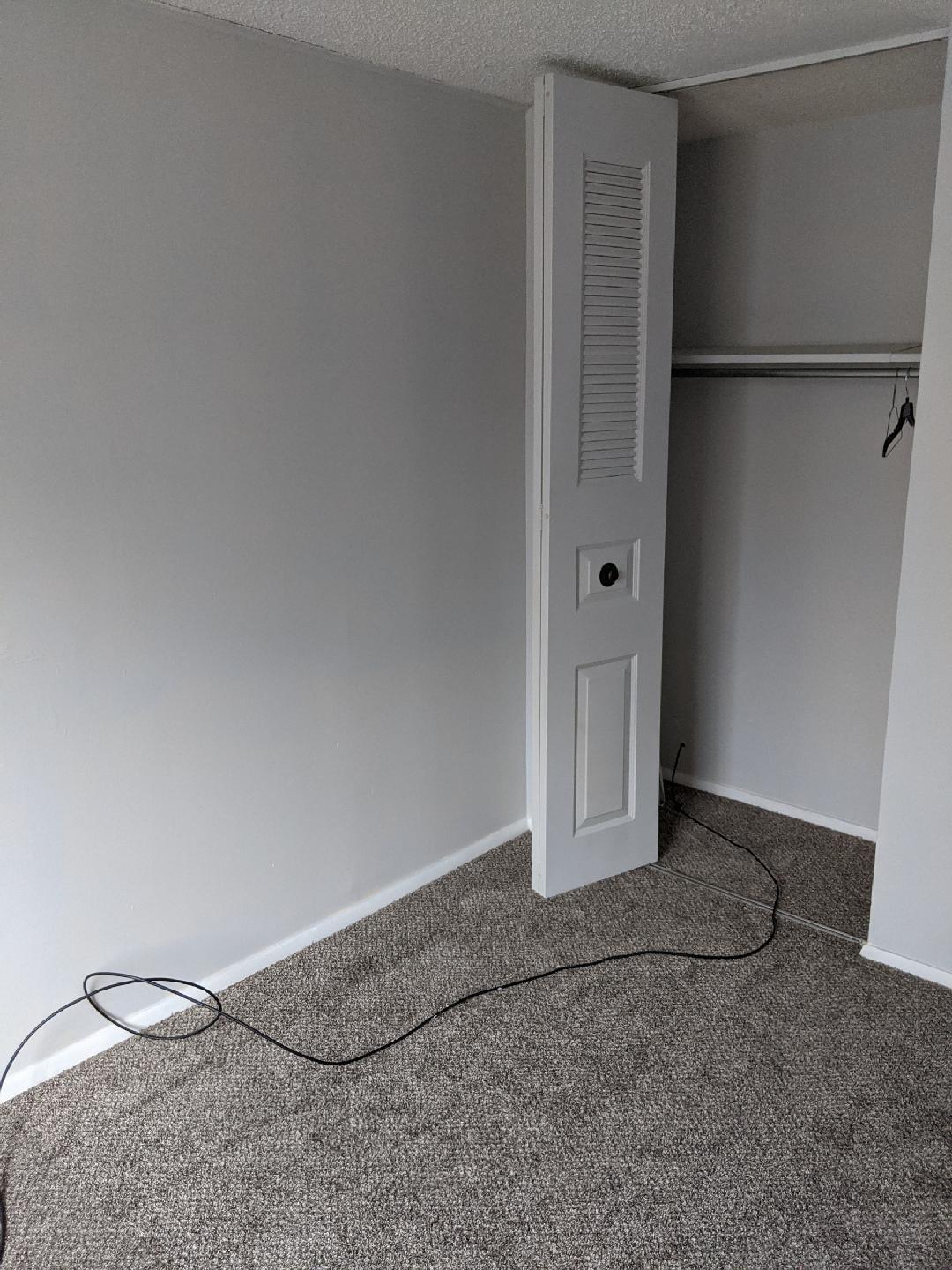 Building Photo - 8236 Knights Bridge Rd