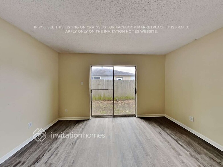 Building Photo - 11911 N Youngwood Ln