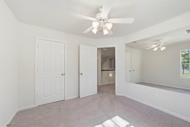 Building Photo - 22315 Ivy Stone Ct