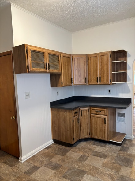 Building Photo - 3925 Burgoon Rd