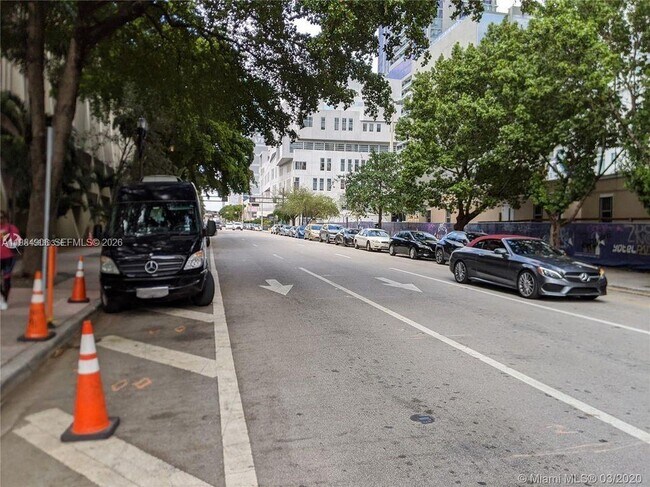 Building Photo - 133 NE 2nd Ave