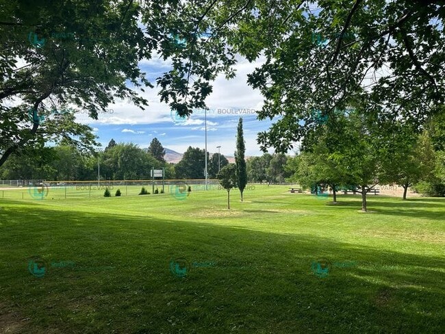 Building Photo - 1 Bedroom 1 Bath + Office next to Idlewild Park & the Truckee River