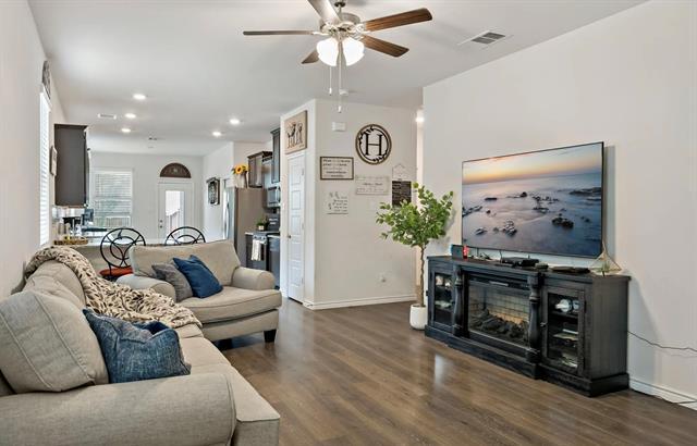 Building Photo - 2617 Franklin Dr