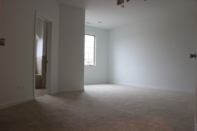 Building Photo - 12713 Wild Rye Ct