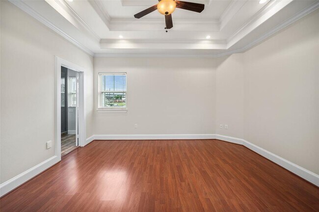 Building Photo - 2105 Linder St