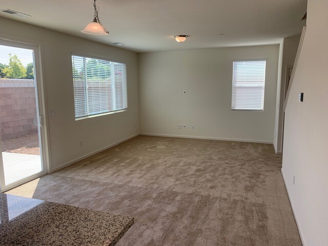 Building Photo - Gated community in Rocklin