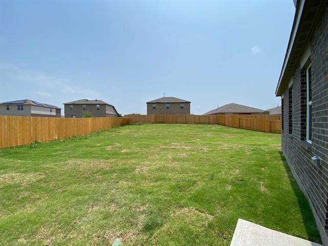 Building Photo - 700 Springhill Dr