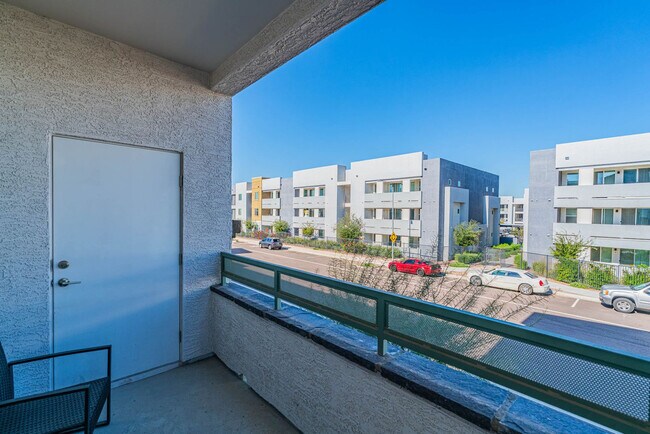 Building Photo - 9600 W Georgia Ave