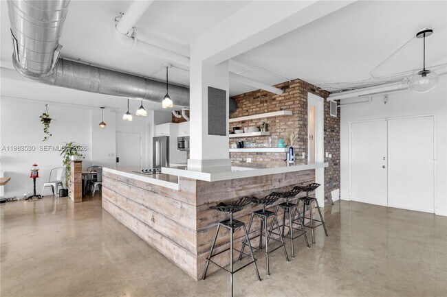 Building Photo - 5701 Biscayne Blvd