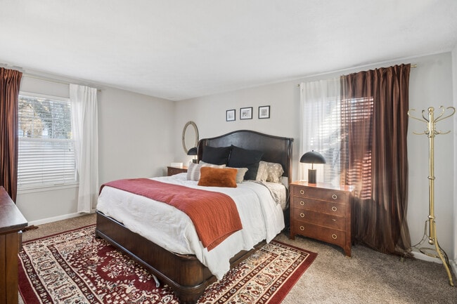 Building Photo - 1150 Collier Rd NW