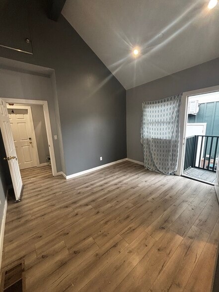 Rm #4 Space - 1726 W 22nd St