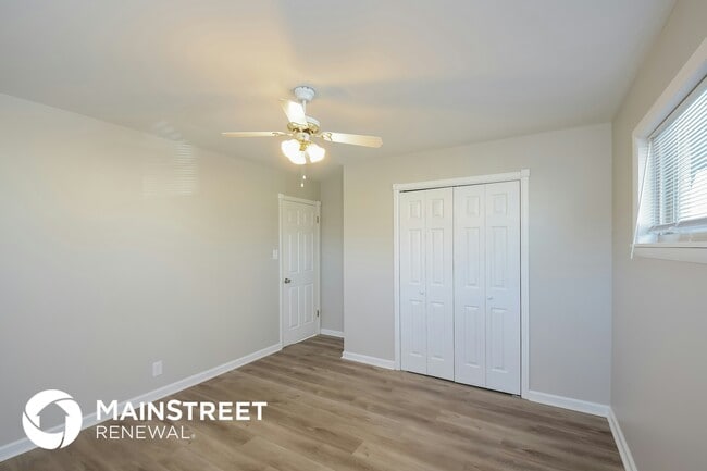 Building Photo - 1344 Elmer Dr