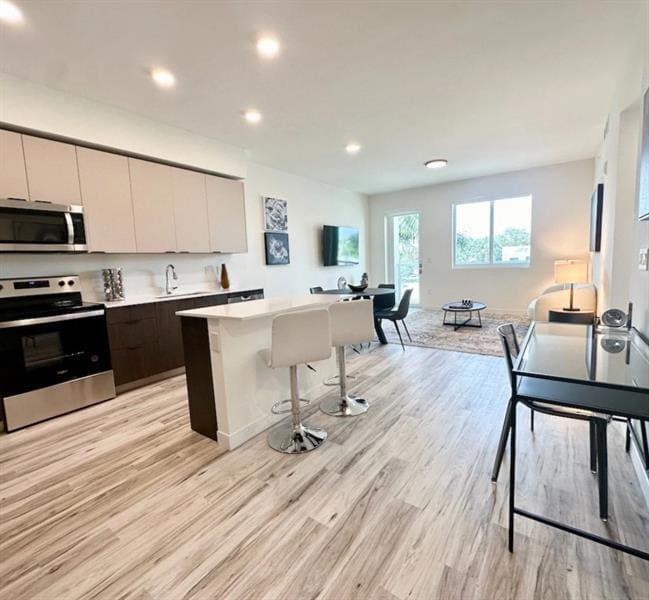 Building Photo - 1621 S Dixie Hwy