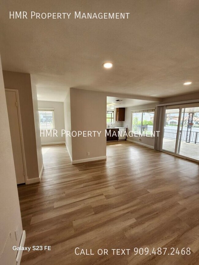 Building Photo - THIS HOUSE IS SPLIT  in a quiet Rancho Cuc...