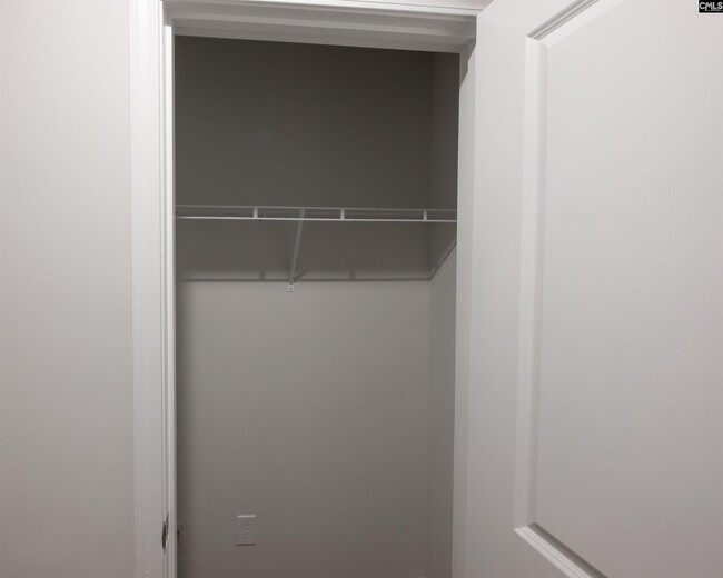 Building Photo - 327 Canary Grass Ct