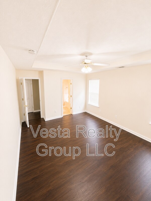 Building Photo - 5115 Towne Park Dr