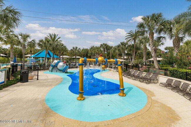 Building Photo - 156 Latham Dr