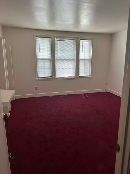 Building Photo - 3308 Croffut Pl SE