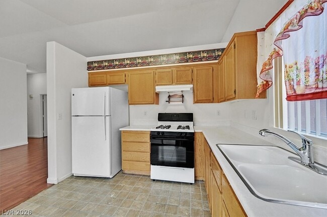 Building Photo - 1199 Sunfire Ave