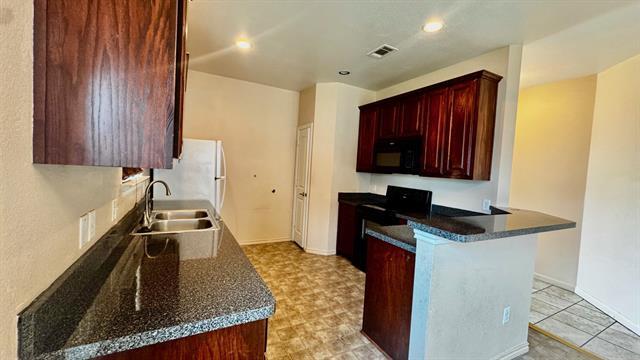 Building Photo - 3024 Ortiz Dr