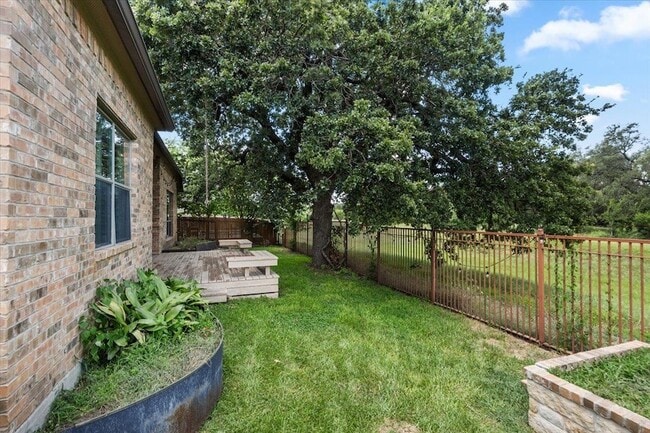 Building Photo - 3061 Portulaca Dr