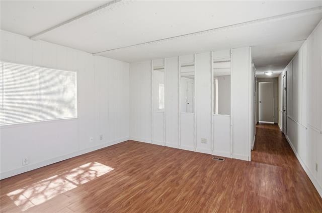 Building Photo - 1329 Fox Hollow Ct