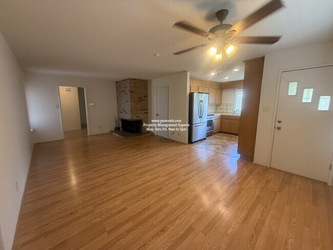 Building Photo - 6324 Savannah Pl
