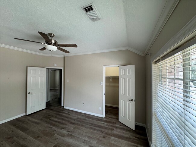 Building Photo - 10310 Sable Trail Ln