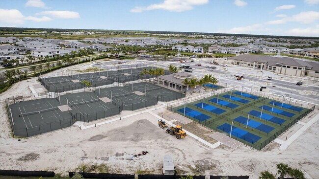 Building Photo - 9512 St Germain Dr